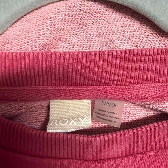 sweatshirt - Picture 2 of 3